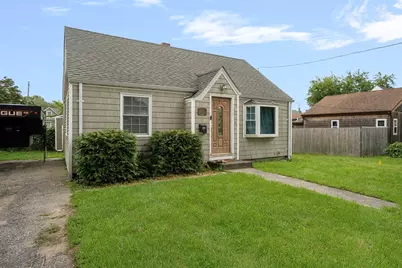 10 Sidney Ave, Swansea, MA 02777 - Photo 4