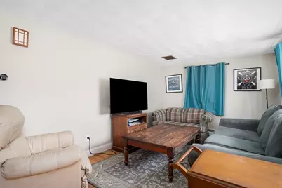 10 Sidney Ave, Swansea, MA 02777 - Photo 6