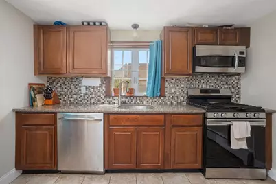 10 Sidney Ave, Swansea, MA 02777 - Photo 12