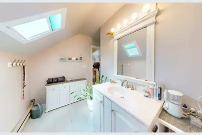 8 Douglas Ave #2, Somerville, MA 02145 - Photo 6