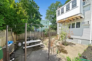 2 Cottage Cir, Somerville, MA 02144 - Photo 18