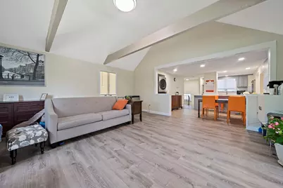 2 Cottage Cir #2, Somerville, MA 02144 - Photo 6