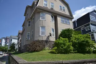 43 Sterling St, Worcester, MA 01610 - Photo 1