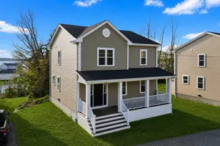 1001 Bay St, Fall River, MA 02724 - Photo 2