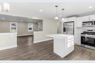 1001 Bay Street, Fall River, MA 02724 - Photo 12