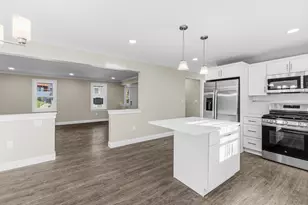 1001 Bay St, Fall River, MA 02724 - Photo 12