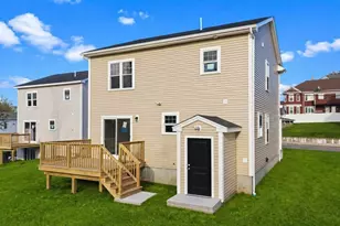 989 Bay St, Fall River, MA 02724 - Photo 4