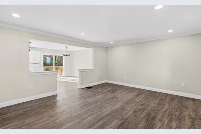 989 Bay Street, Fall River, MA 02724 - Photo 14