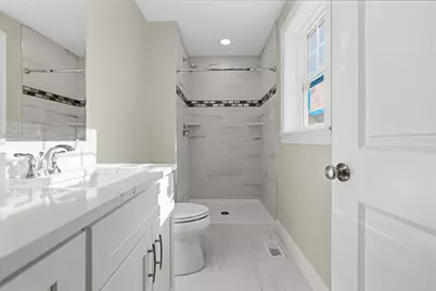 989 Bay Street, Fall River, MA 02724 - Photo 16