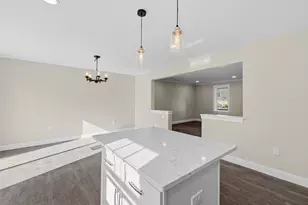 989 Bay St, Fall River, MA 02724 - Photo 12