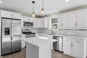 989 Bay St, Fall River, MA 02724 - Photo 6
