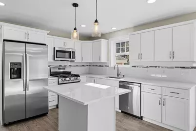 989 Bay Street, Fall River, MA 02724 - Photo 6