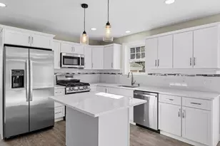 989 Bay St, Fall River, MA 02724 - Photo 6