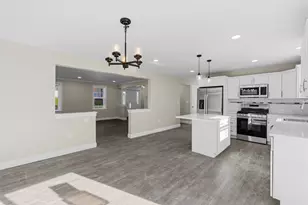 989 Bay St, Fall River, MA 02724 - Photo 10