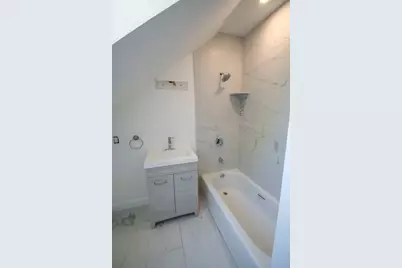 32 Cedar Street #left, Boston, MA 02126 - Photo 6
