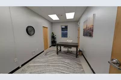 424 E Washington St #3, North Attleboro, MA 02760 - Photo 2