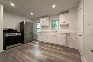 44 Auburn St, Brockton, MA 02302 - Photo 2