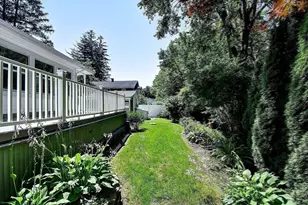 647 Main St, Oxford, MA 01537 - Photo 30