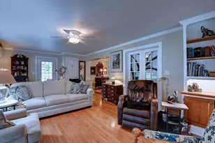 647 Main St, Oxford, MA 01537 - Photo 10