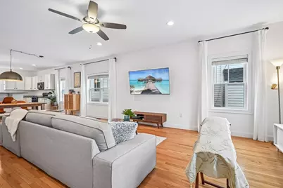 113 Pomona St, Revere, MA 02151 - Photo 2