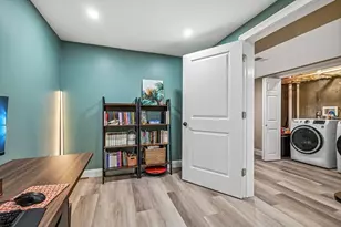 113 Pomona St, Revere, MA 02151 - Photo 26