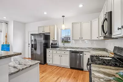113 Pomona St, Revere, MA 02151 - Photo 12