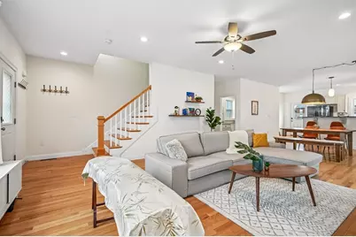 113 Pomona St, Revere, MA 02151 - Photo 6