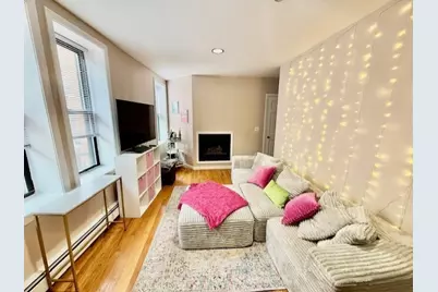 2-4 Thacher #3, Boston, MA 02113 - Photo 2