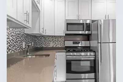 134 Newbury Ave #3, Quincy, MA 02170 - Photo 4