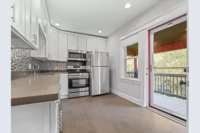 134 Newbury Ave #3, Quincy, MA 02170 - Photo 2