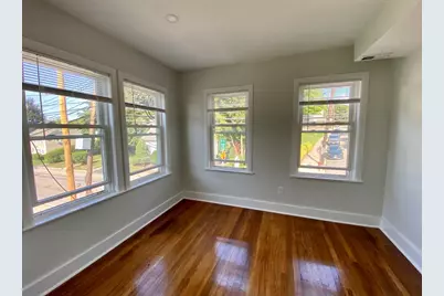 975 Chestnut St #2, Newton, MA 02464 - Photo 2