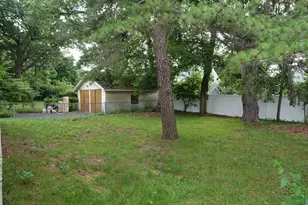 14 Fairlawn Cir, Shrewsbury, MA 01545 - Photo 10
