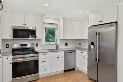 3 Connecticut Ave, Harwich, MA 02645 - Photo 4