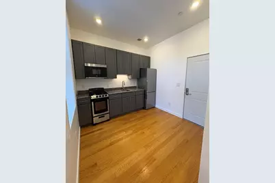 64 Market Street #304, Lynn, MA 01901 - Photo 2