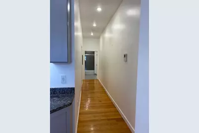 64 Market Street #202, Lynn, MA 01901 - Photo 4