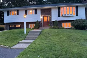 3 Gigante Dr, Stoneham, MA 02180 - Photo 1