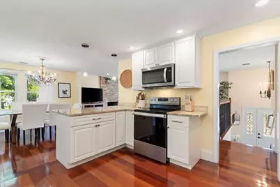 3 Gigante Dr, Stoneham, MA 02180 - Photo 14