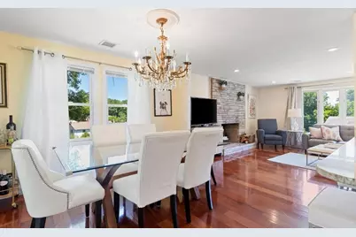 3 Gigante Dr, Stoneham, MA 02180 - Photo 8
