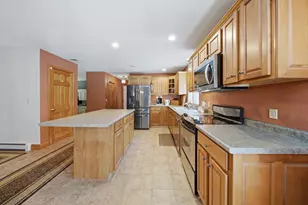 259 Cherry St, Bridgewater, MA 02324 - Photo 10