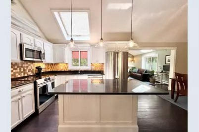31 Childs St, Barnstable, MA 02632 - Photo 4