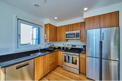 13 Clary Street #13, Cambridge, MA 02139 - Photo 2