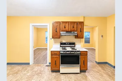 19 Bradford St #1, Everett, MA 02149 - Photo 10
