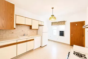 19 Bradford St, Everett, MA 02149 - Photo 10