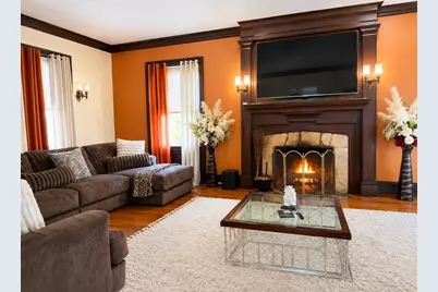 86 Bowdoin St, Springfield, MA 01109 - Photo 2