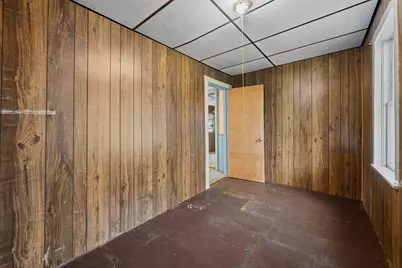 8 Park St, Oxford, MA 01540 - Photo 14