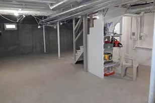 22 Walnut St, Revere, MA 02151 - Photo 4