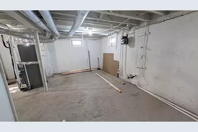 22 Walnut St, Revere, MA 02151 - Photo 10