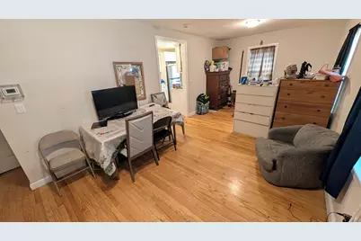 22 Walnut St, Revere, MA 02151 - Photo 6