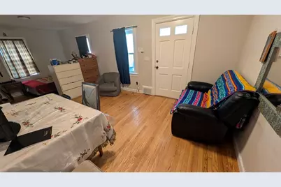 22 Walnut St, Revere, MA 02151 - Photo 4