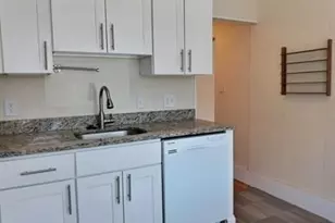 1390 Beacon, Brookline, MA 02446 - Photo 4